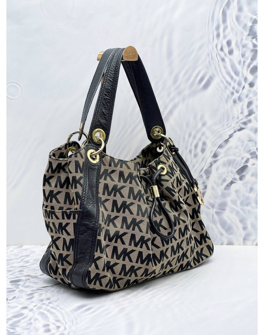 Michael kors hot sale ludlow bag